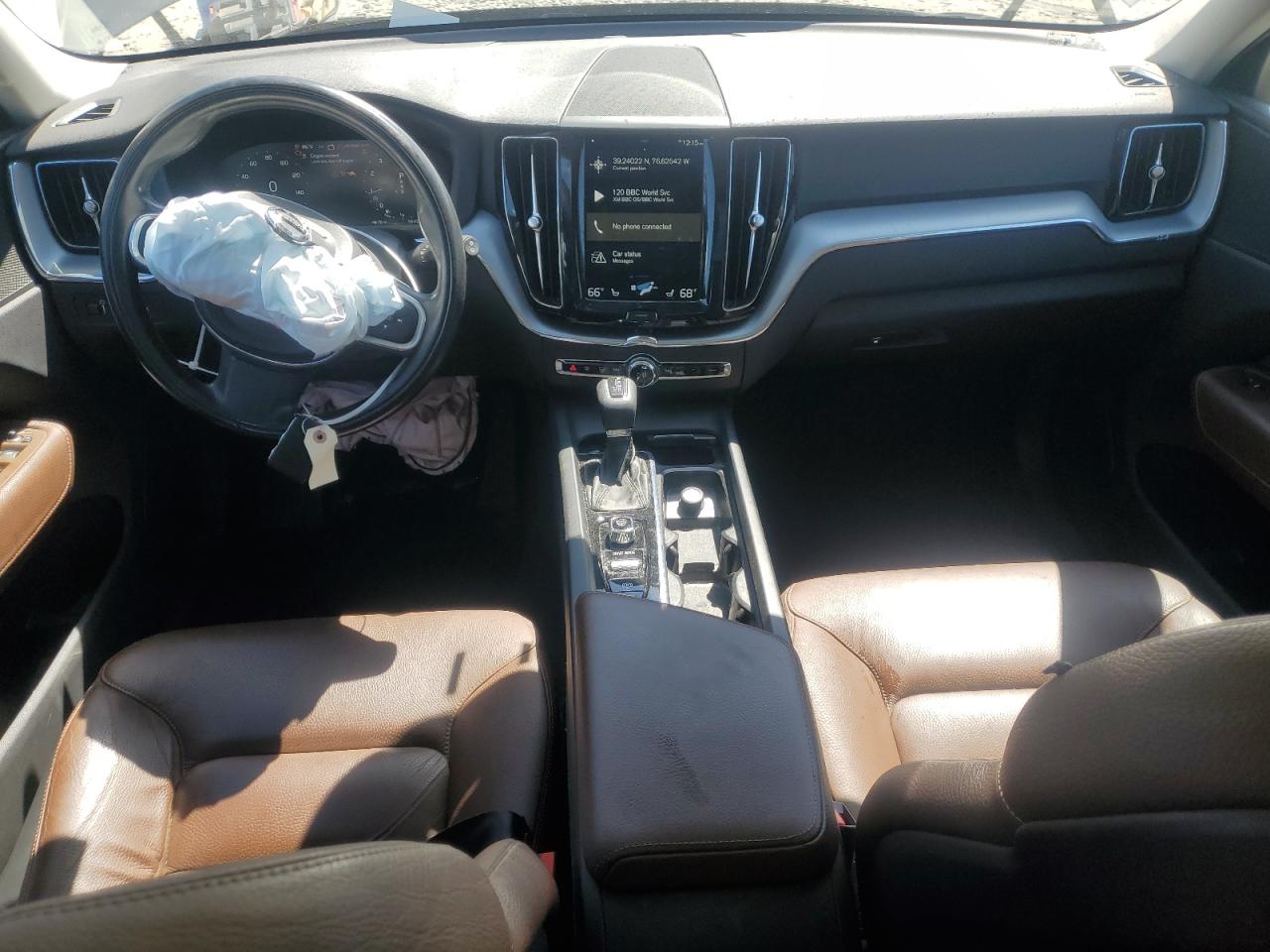 2018 Volvo Xc60 T6 Momentum VIN: YV4A22RK6J1032202 Lot: 70463735