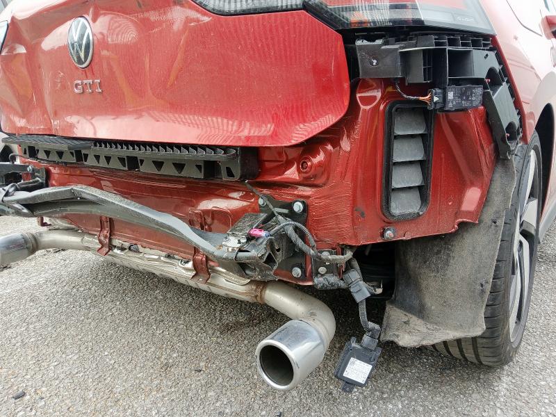 2024 VOLKSWAGEN GOLF GTI TSI S-A 