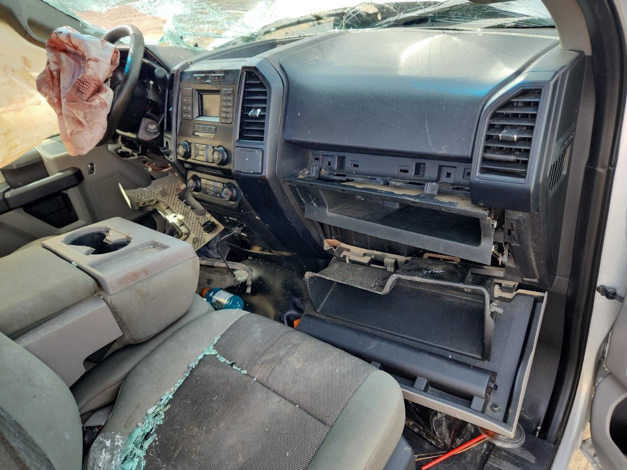 2016 Ford F150 VIN: 1FTMF1C85GKD49242 Lot: 71044115