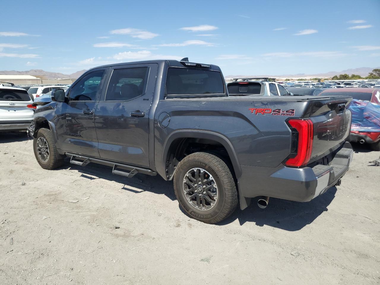 2025 Toyota Tundra Crewmax Sr grey null gas 5TFLA5DB2SX306758 photo #3