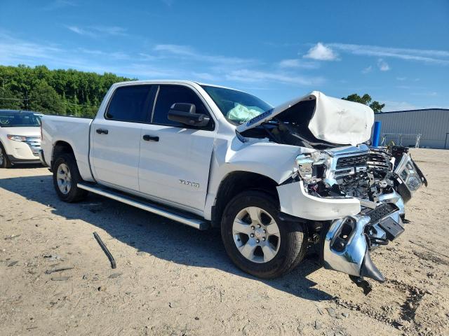  RAM 1500 2023 Белы