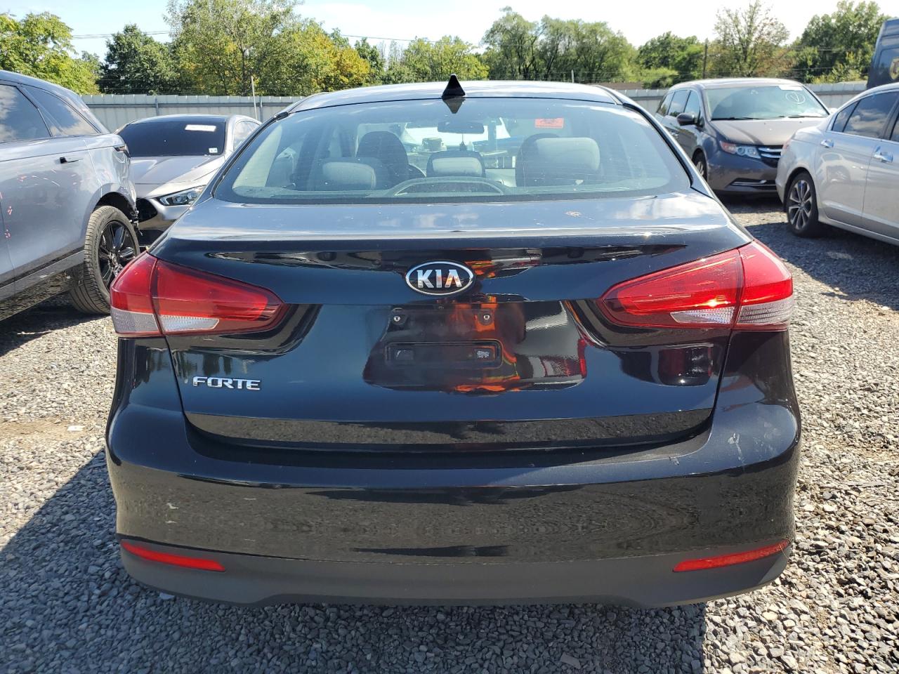 2018 Kia Forte Lx VIN: 3KPFL4A77JE190828 Lot: 68577015