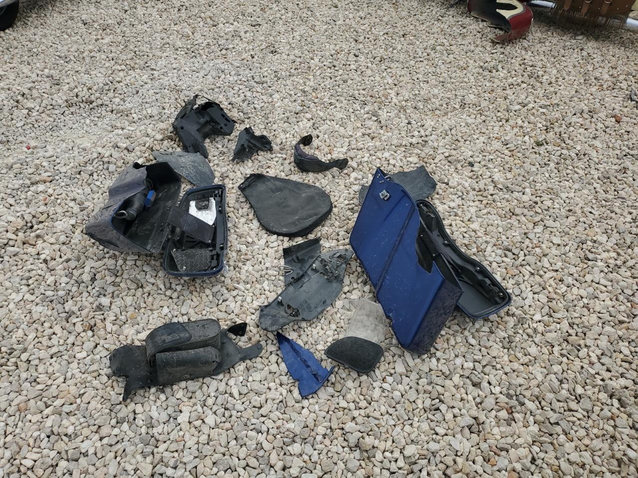 2017 Harley-Davidson Fltrx Road Glide VIN: 1HD1KHC1XHB628129 Lot: 67915395