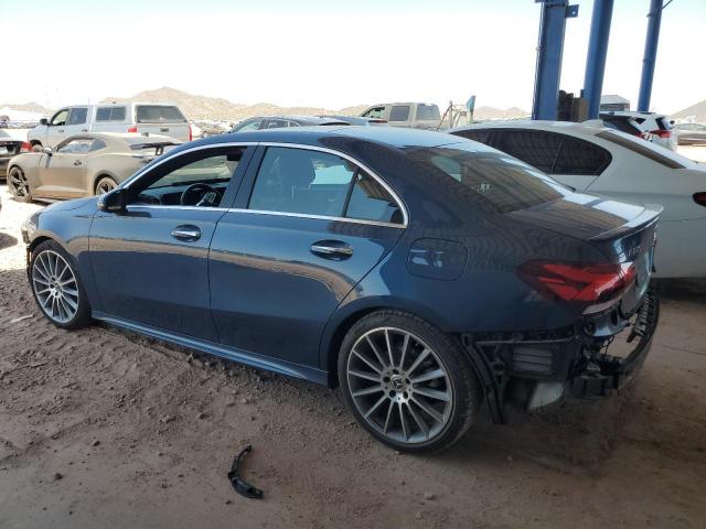  MERCEDES-BENZ A-CLASS 2020 Синий