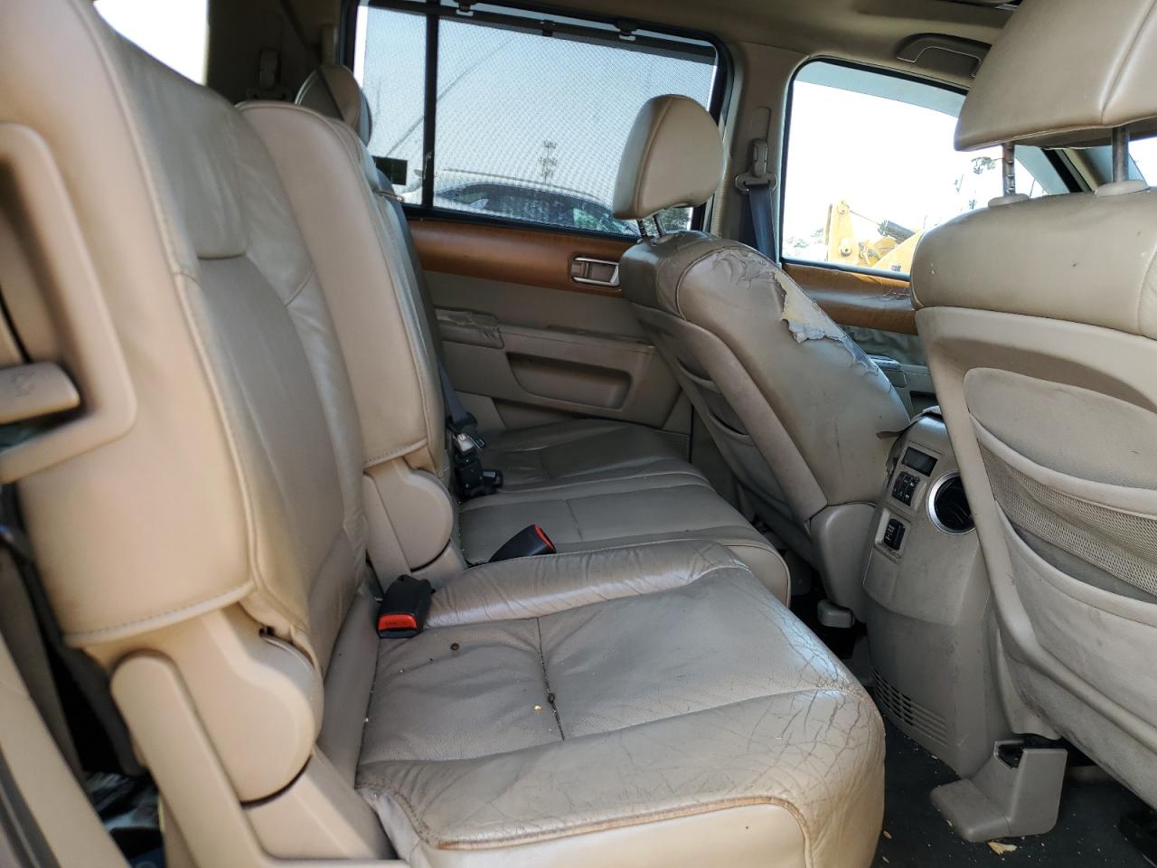 2010 Honda Pilot Touring VIN: 5FNYF4H8XAB026496 Lot: 66742805