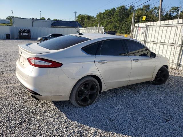  FORD FUSION 2015 Белый