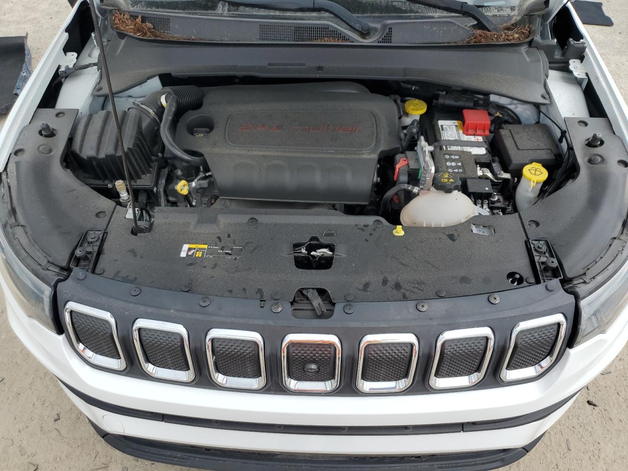 2022 Jeep Compass Latitude VIN: 3C4NJCBB1NT228943 Lot: 67729425