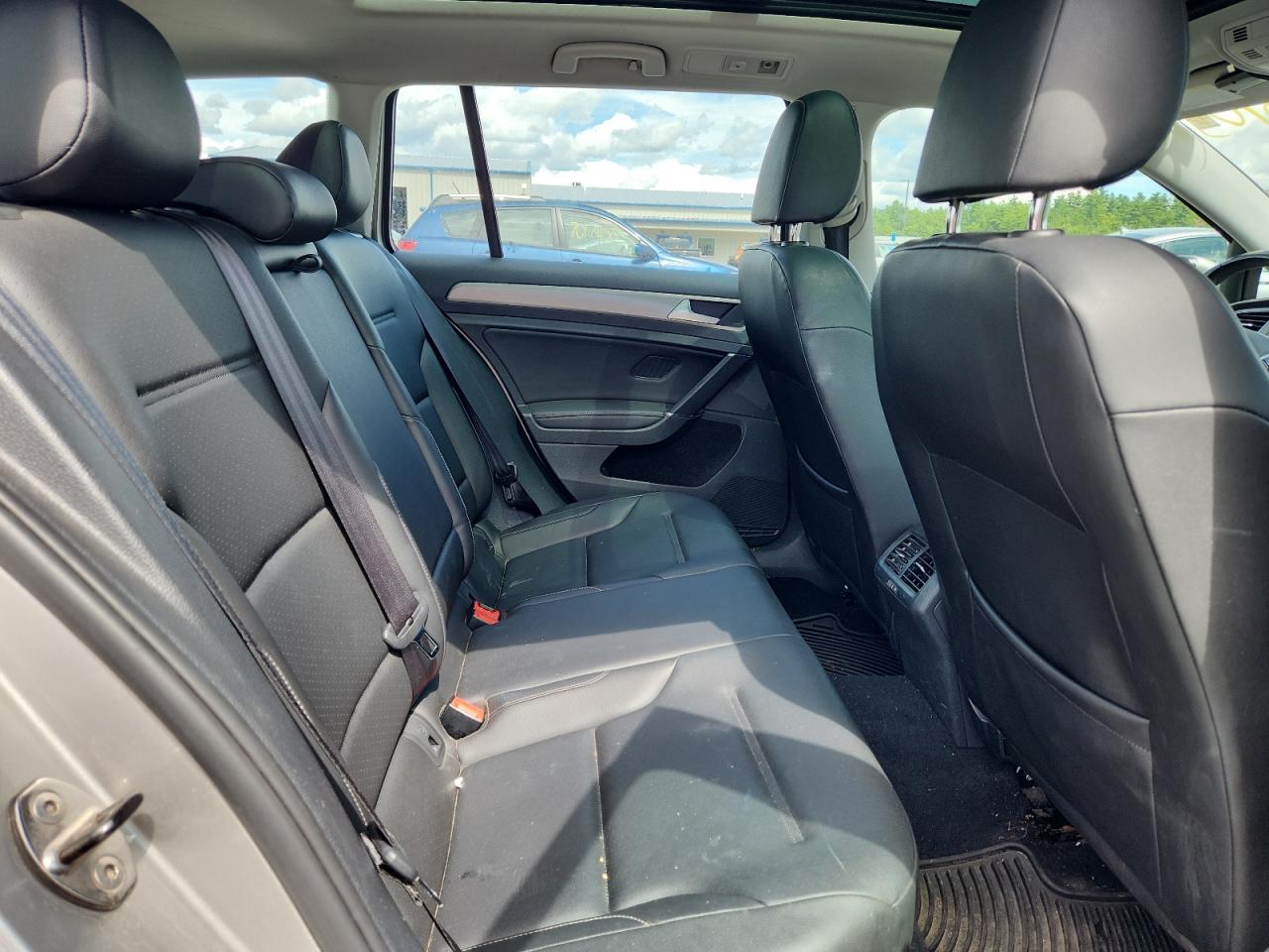 2016 Volkswagen Golf Sportwagen S VIN: 3VWC17AU2GM520550 Lot: 70135705