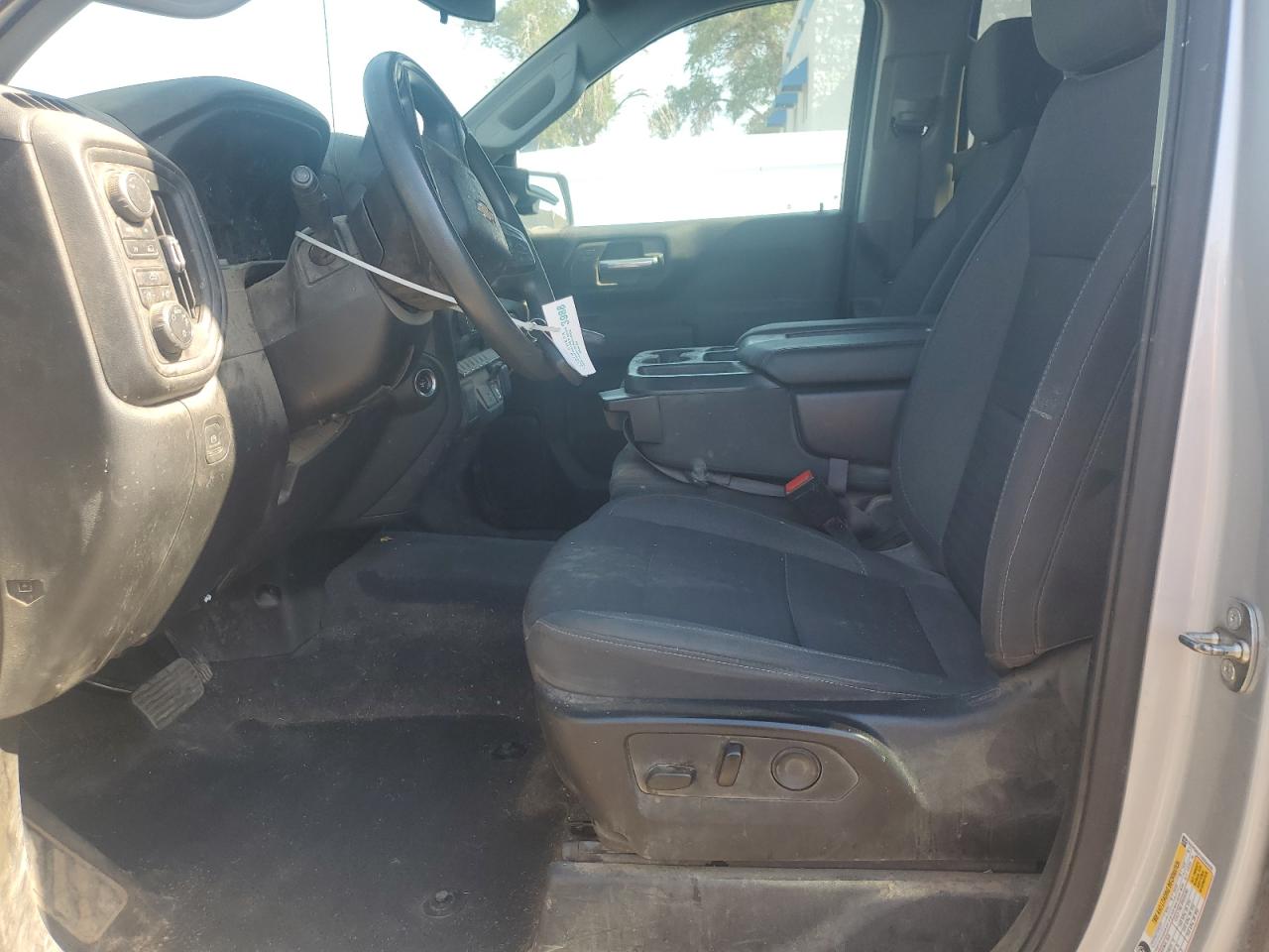 2022 Chevrolet Silverado K1500 Custom VIN: 1GCPDBEKXNZ564055 Lot: 67629685