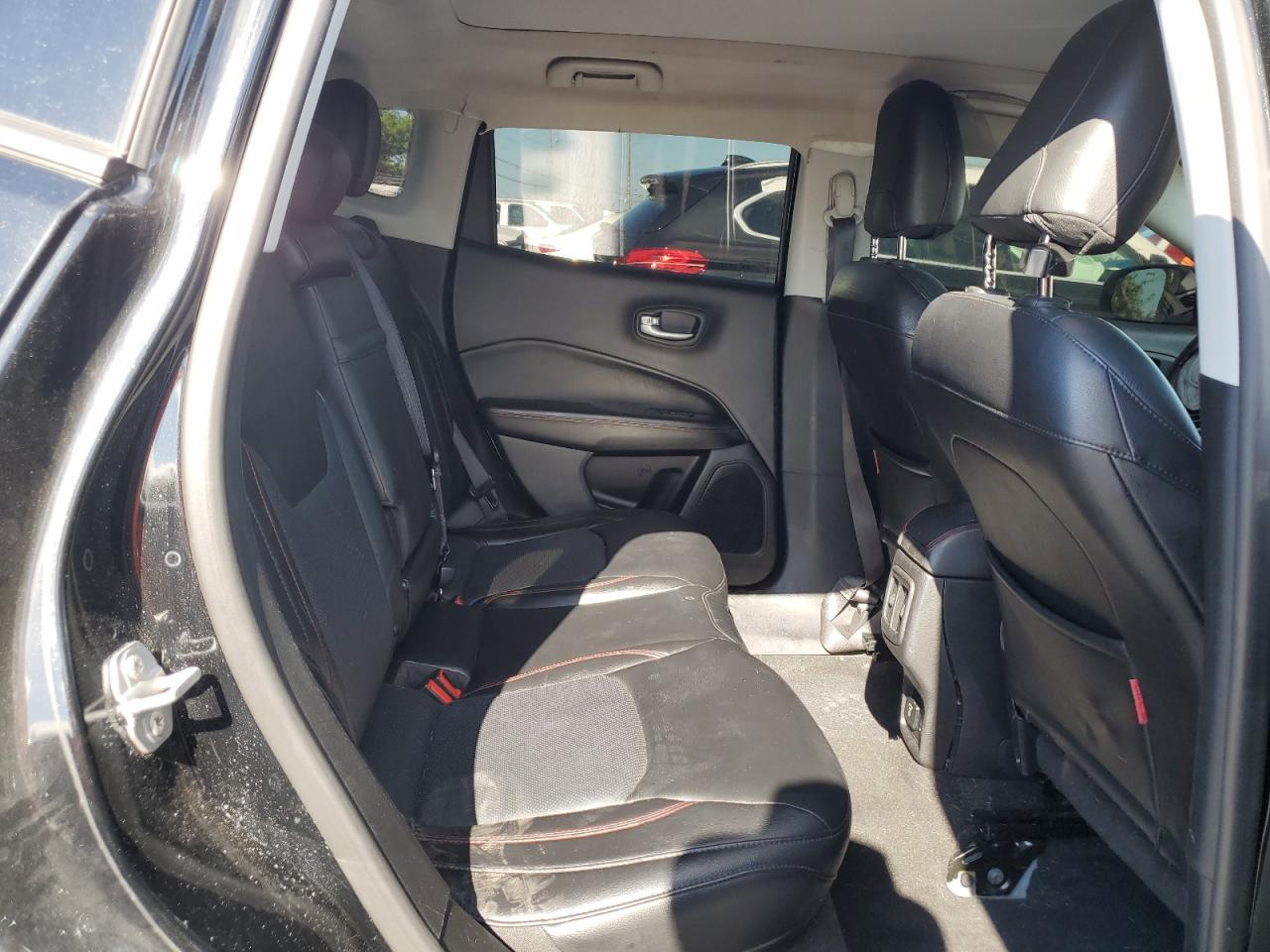 2017 Jeep Compass Trailhawk VIN: 3C4NJDDBXHT607219 Lot: 69511815