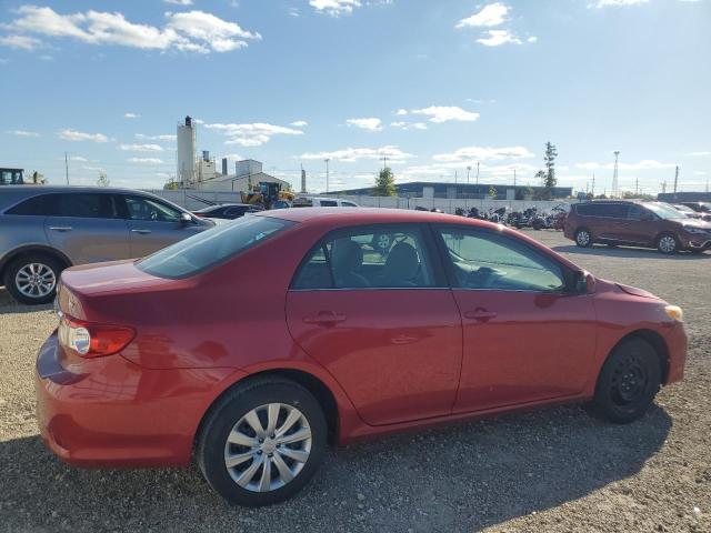  TOYOTA COROLLA 2013 Czerwony