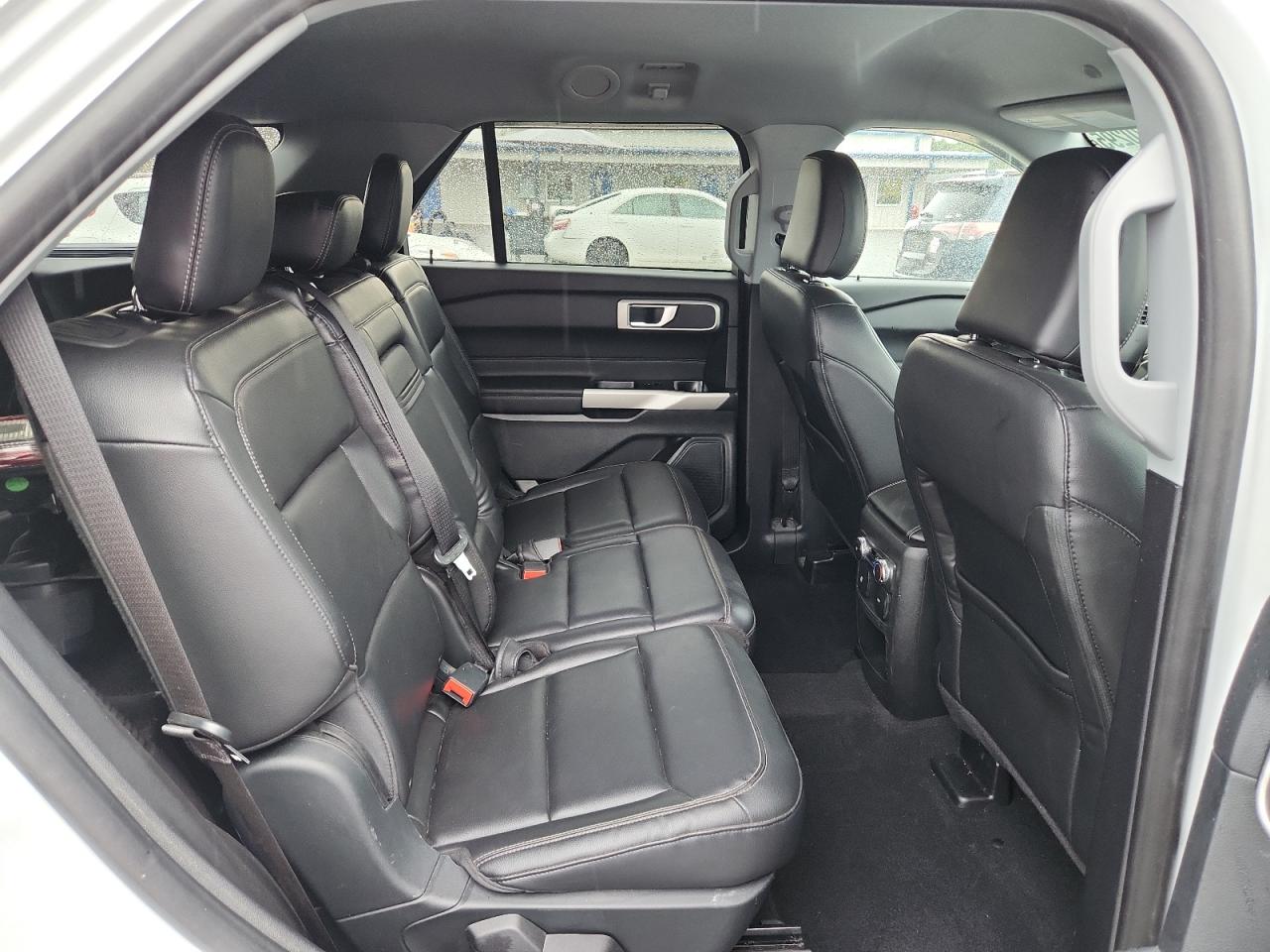 2021 Ford Explorer Xlt VIN: 1FMSK8DH4MGA21623 Lot: 68770295