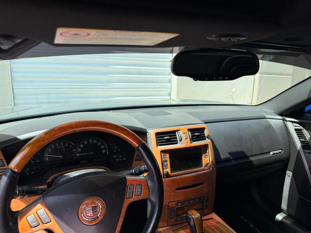 2004 CADILLAC XLR   