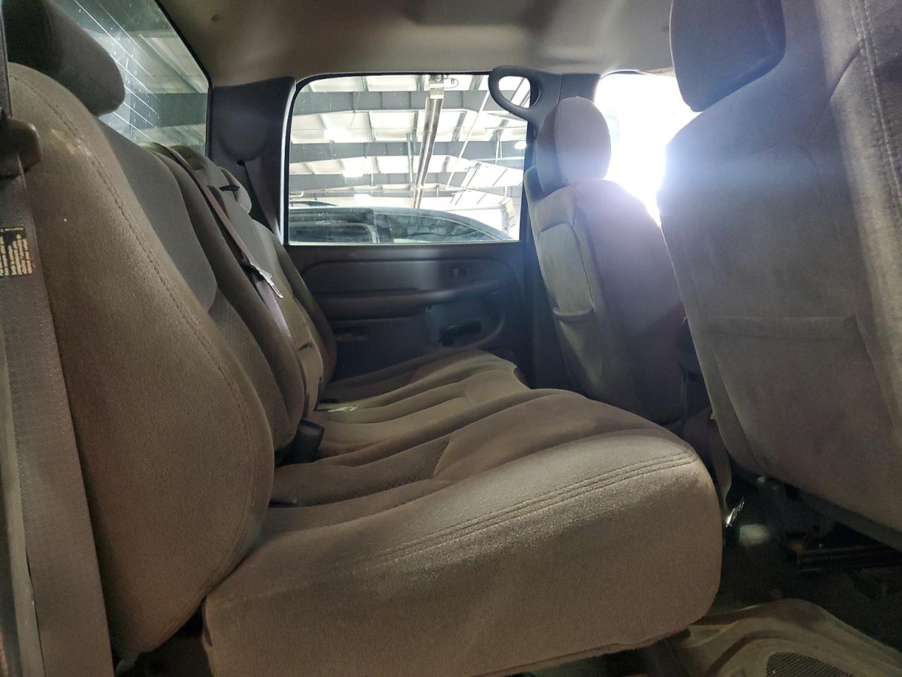 2006 Chevrolet Silverado K1500 VIN: 2GCEK13T561184764 Lot: 70725225