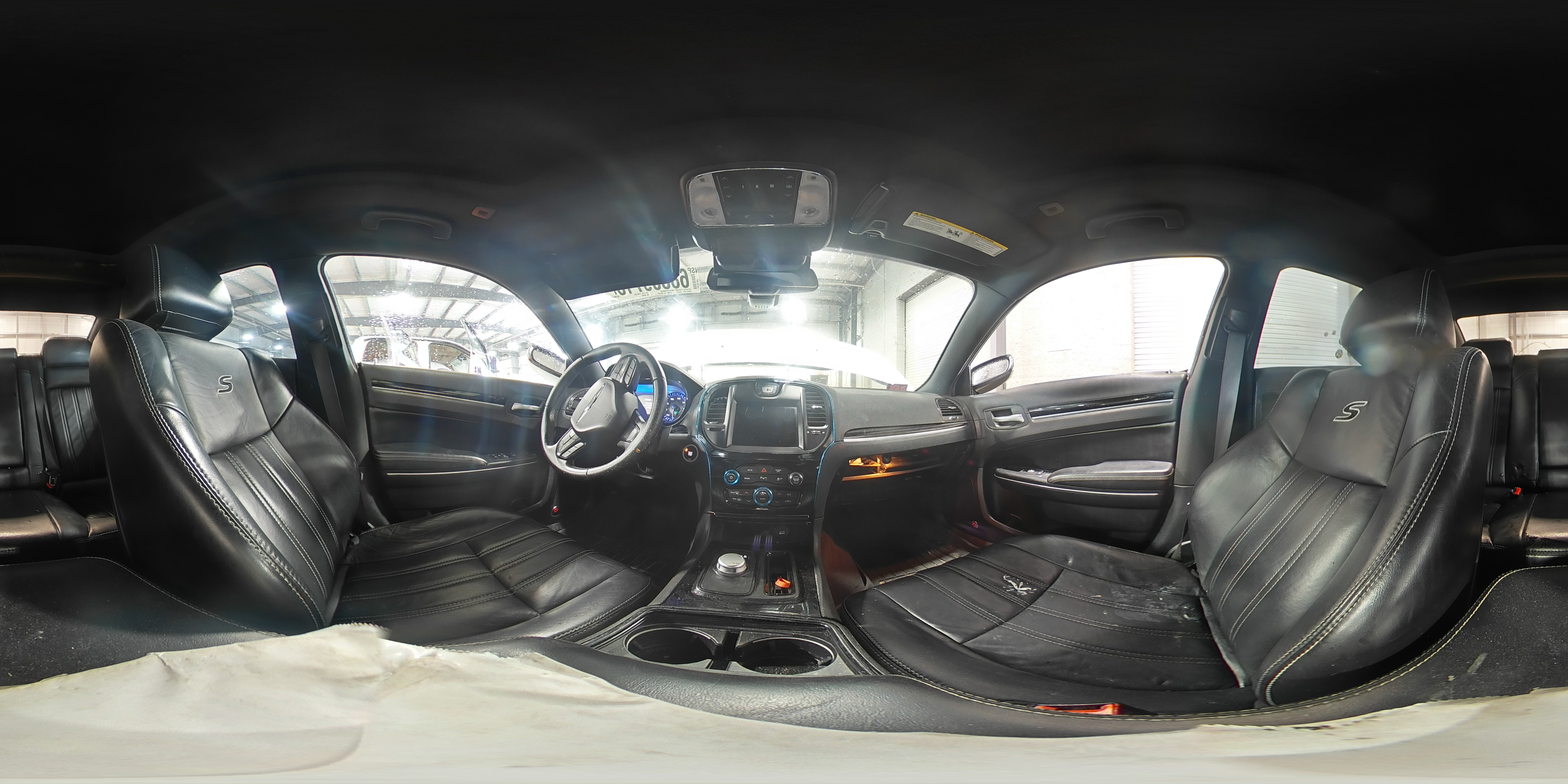 2017 Chrysler 300 S VIN: 2C3CCAGG2HH530303 Lot: 68309715