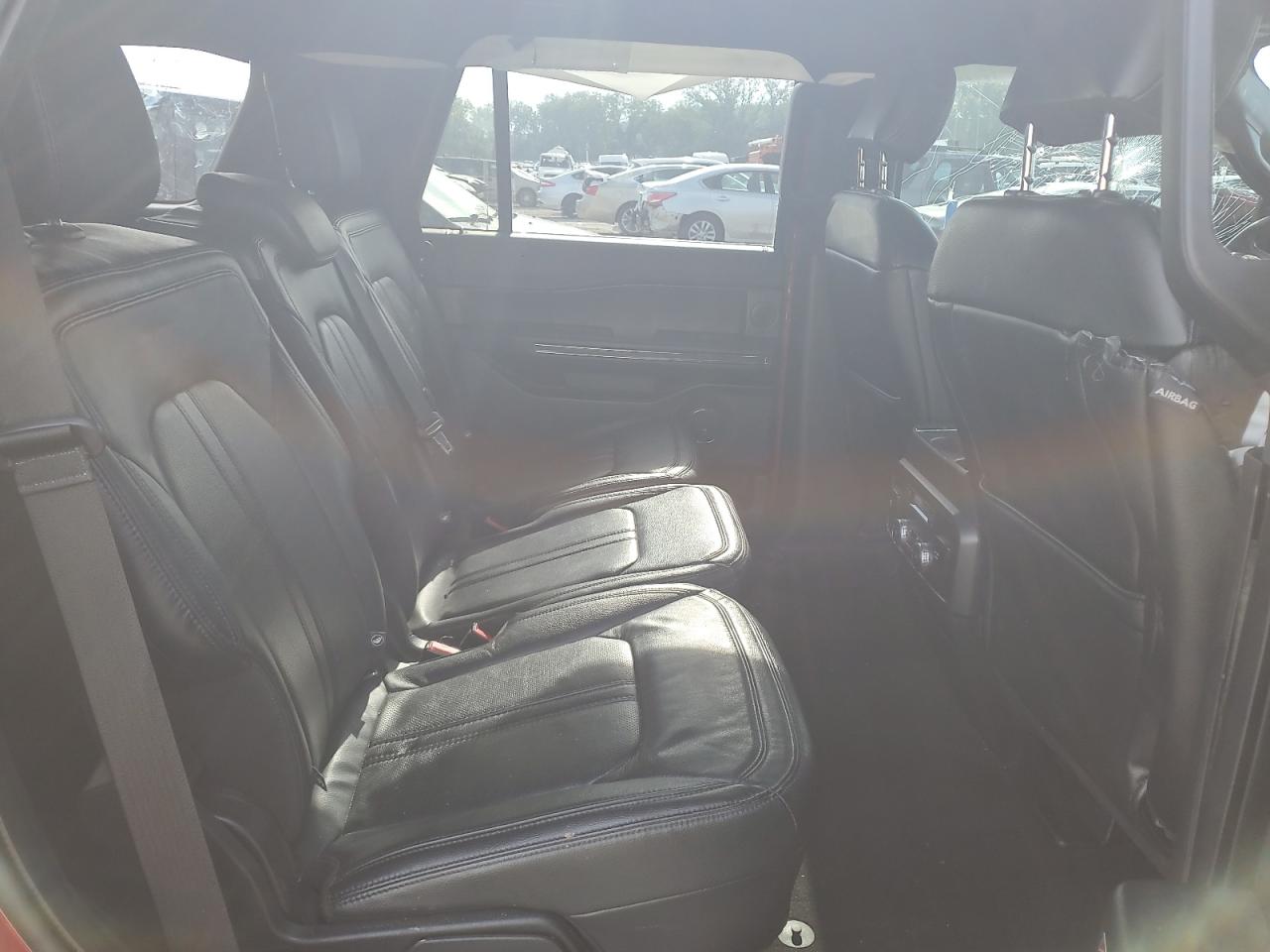 2019 Ford Expedition Limited VIN: 1FMJU2AT6KEA43868 Lot: 68830915