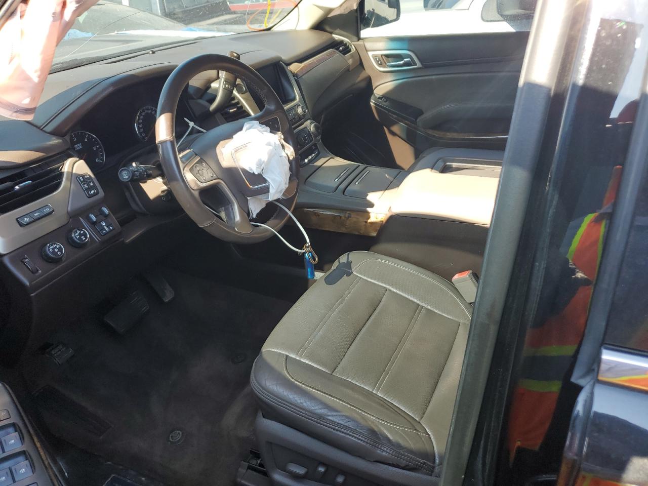 2015 GMC Yukon Denali VIN: 1GKS2CKJXFR292646 Lot: 67439535