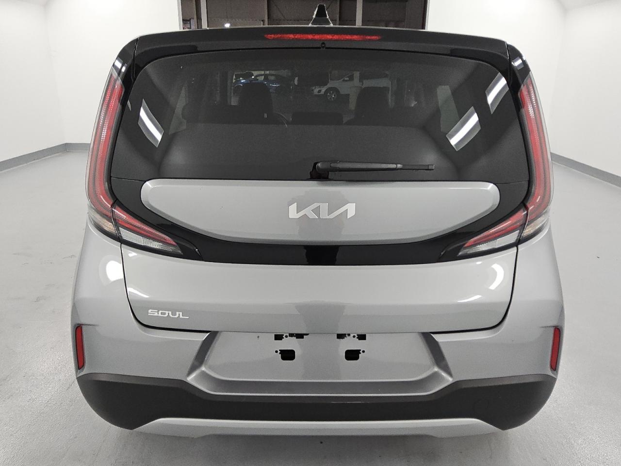 2025 Kia Soul Lx VIN: KNDJ23AU4S7940832 Lot: 70413165