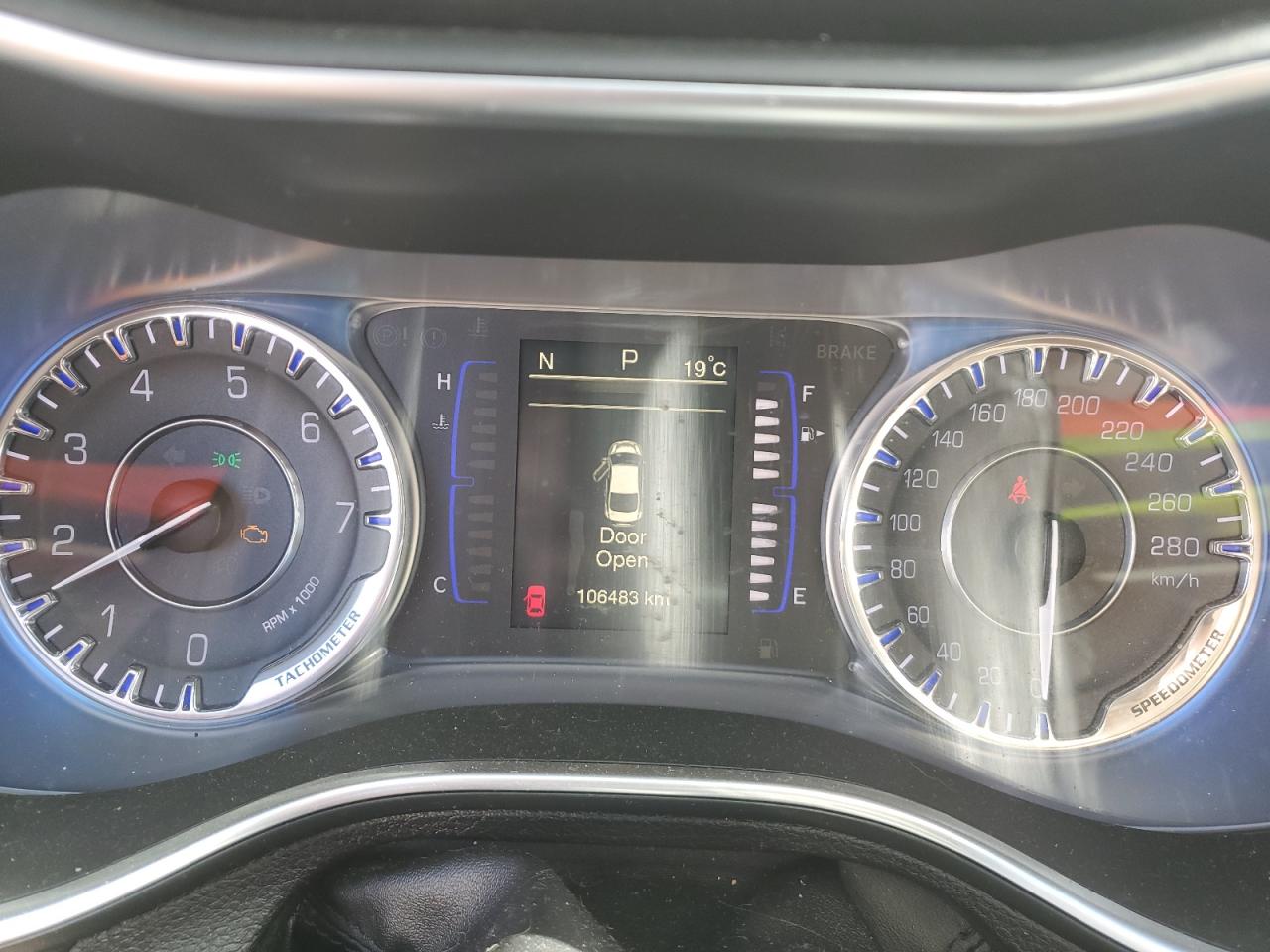 2016 Chrysler 200 Limited VIN: 1C3CCCAB7GN193299 Lot: 67455135