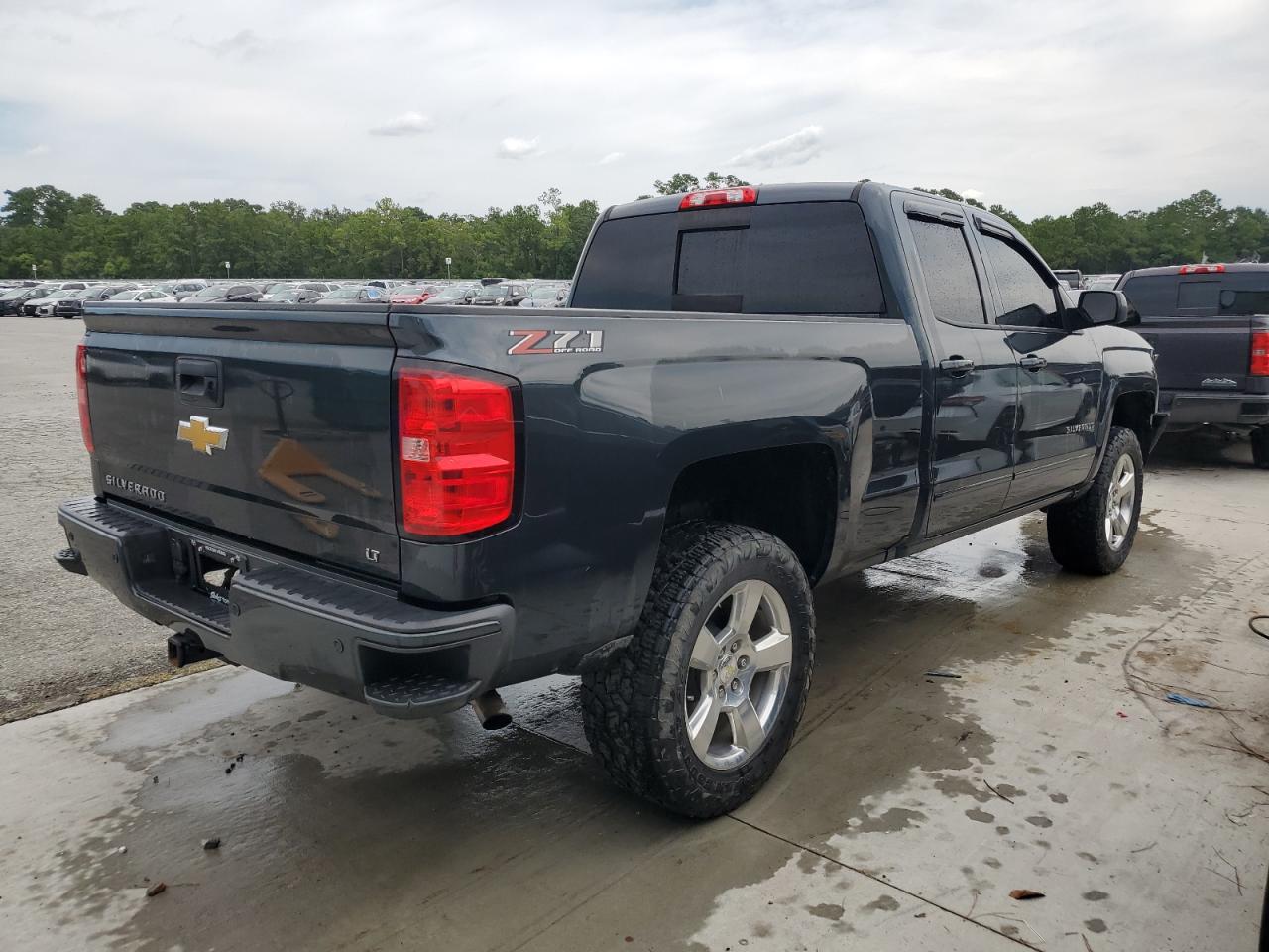 2018 Chevrolet Silverado K1500 Lt grey null gas 1GCVKREC5JZ128514 photo #4