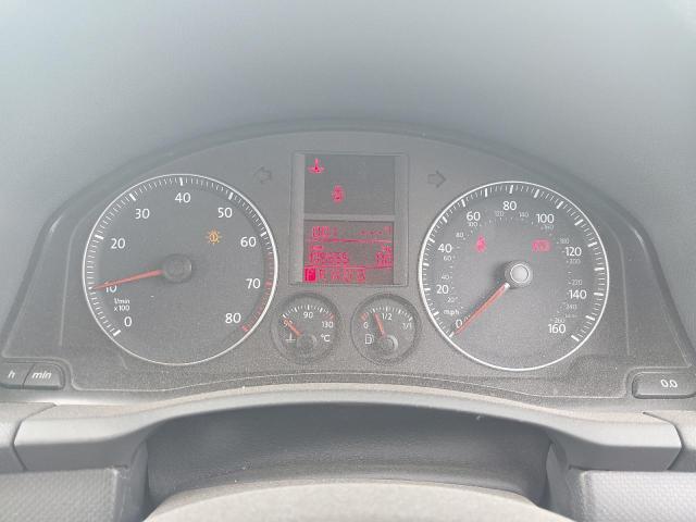 2005 VOLKSWAGEN GOLF S AUT