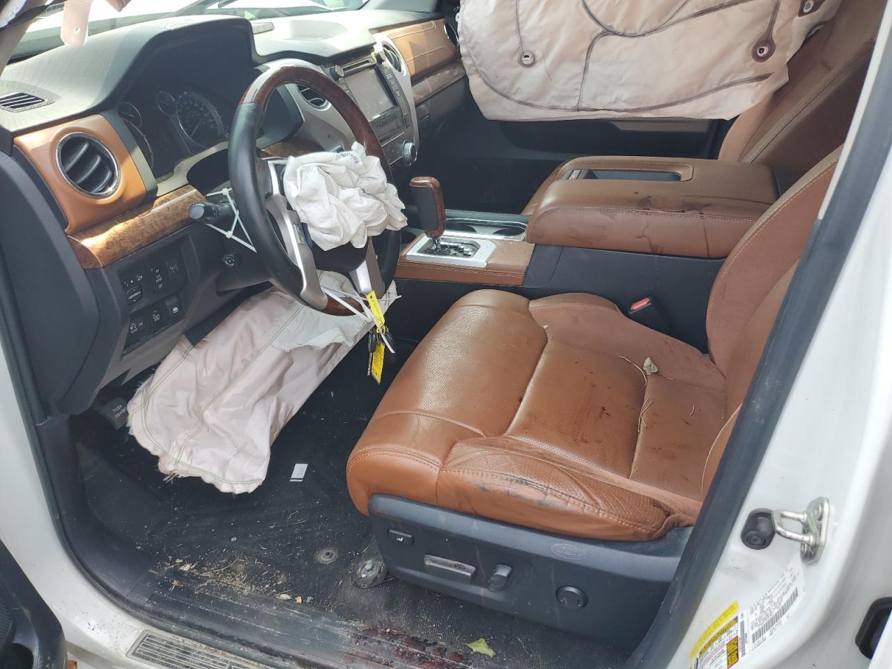 2016 Toyota Tundra Crewmax 1794 VIN: 5TFAW5F15GX515013 Lot: 67182155