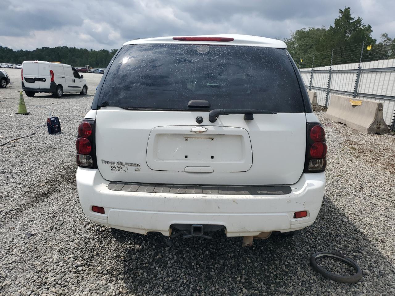 2008 Chevrolet Trailblazer Ls VIN: 1GNDT13S082170717 Lot: 69648125