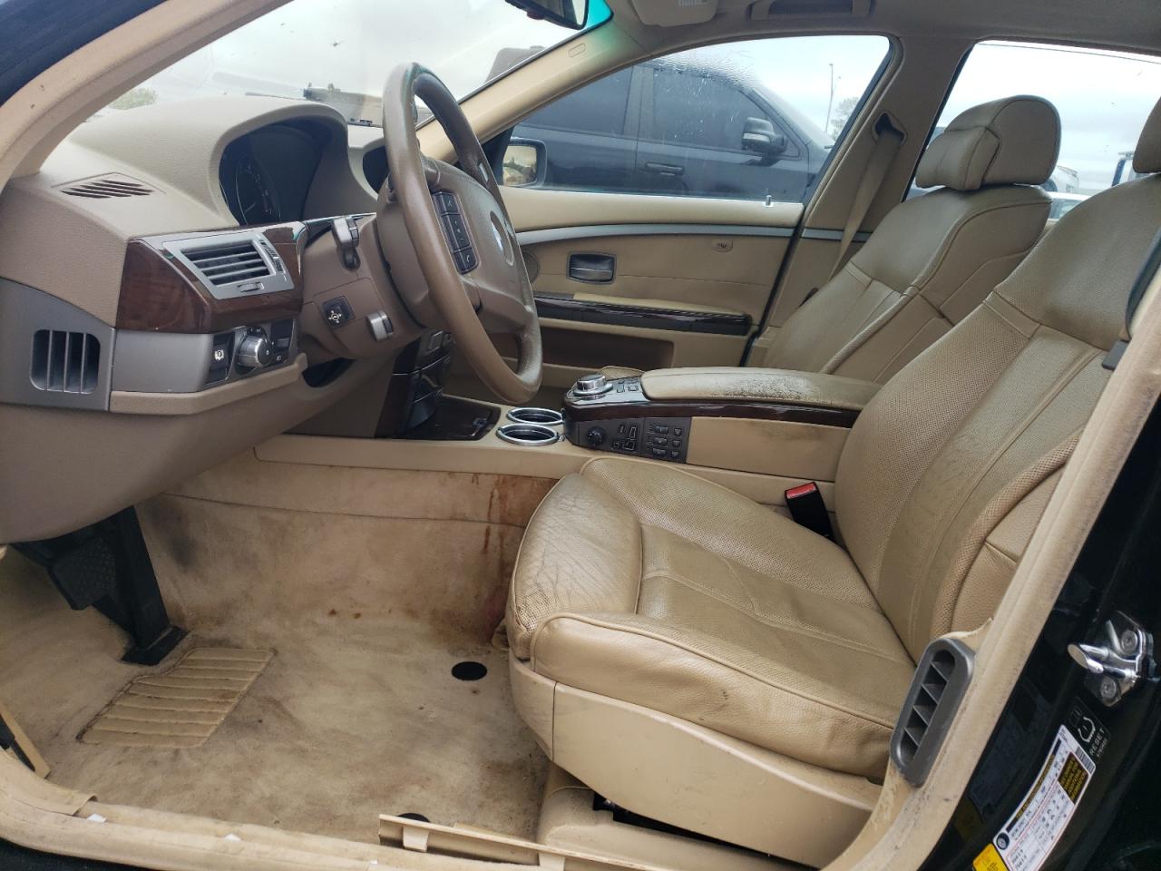 2006 BMW 750 Li VIN: WBAHN83526DT38041 Lot: 67901665