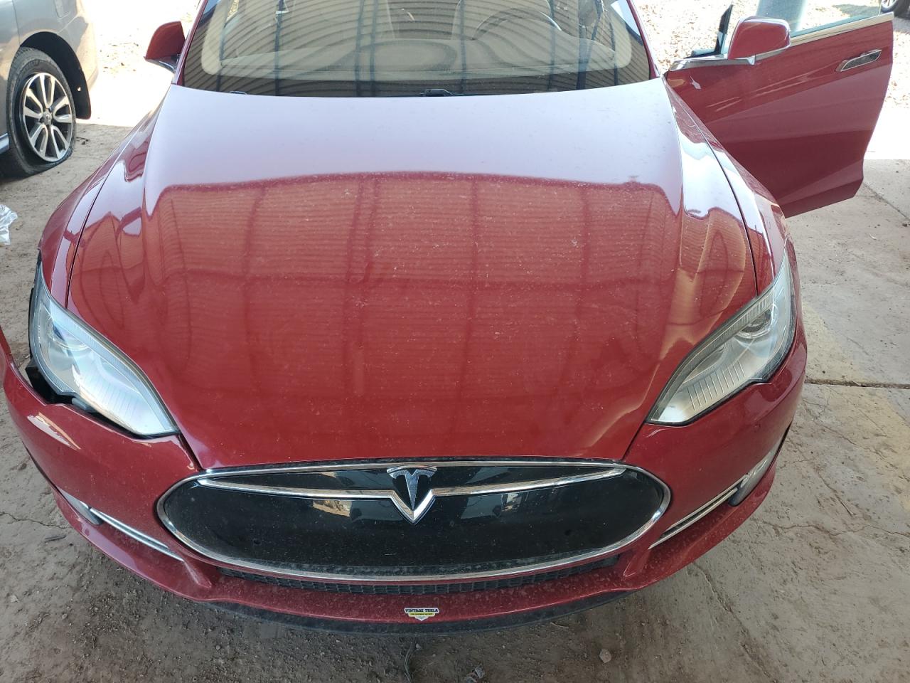 2014 Tesla Model S VIN: 5YJSA1H18EFP48075 Lot: 69113995