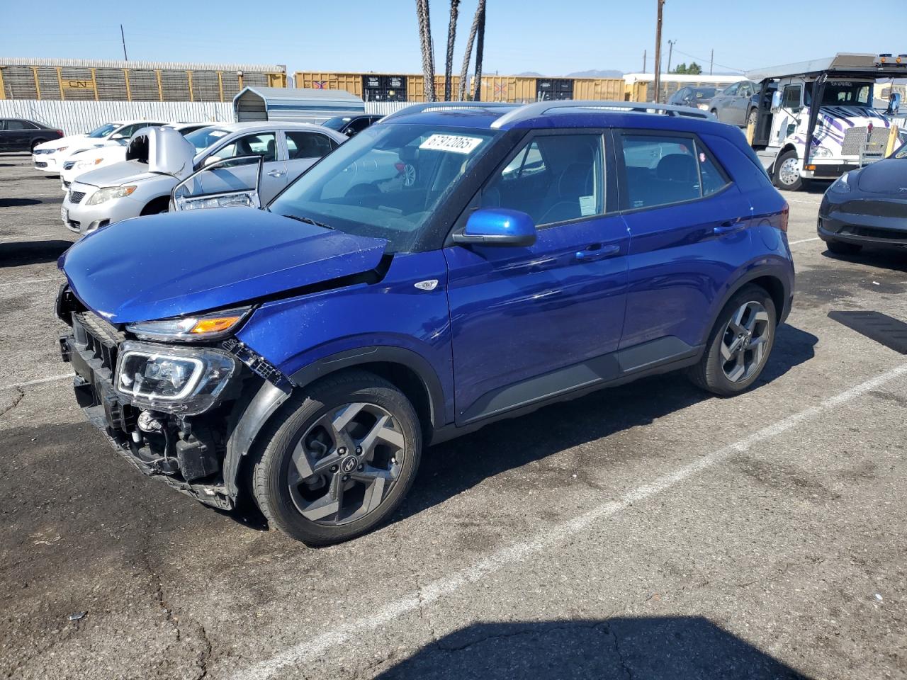 2022 Hyundai Venue Sel blue null gas KMHRC8A3XNU187006 photo #1