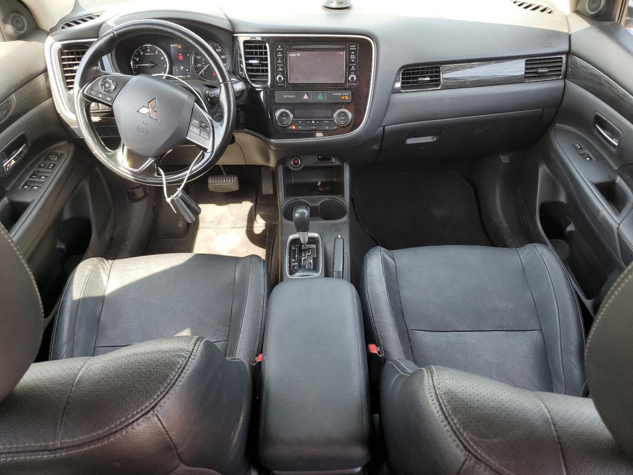 2016 Mitsubishi Outlander Se VIN: JA4AZ3A33GZ007724 Lot: 68372075