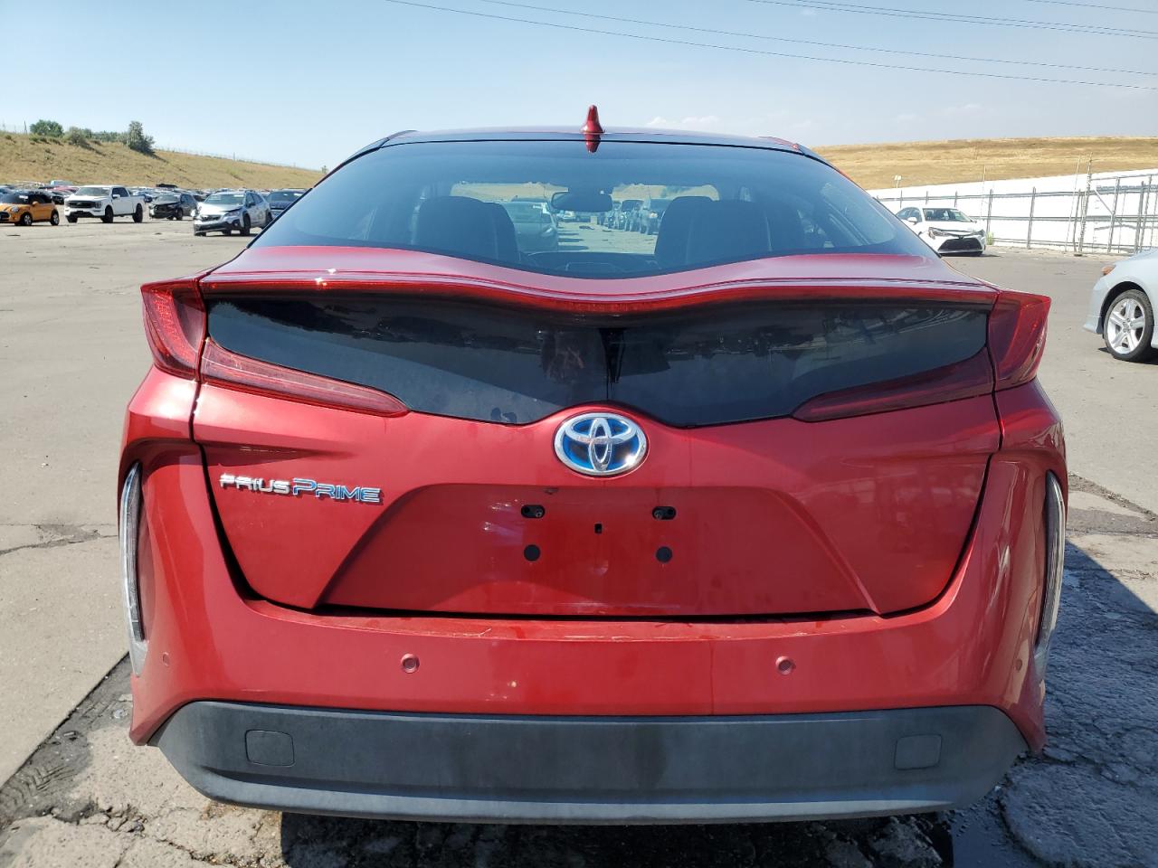 2018 Toyota Prius Prime VIN: JTDKARFP7J3090763 Lot: 68654495