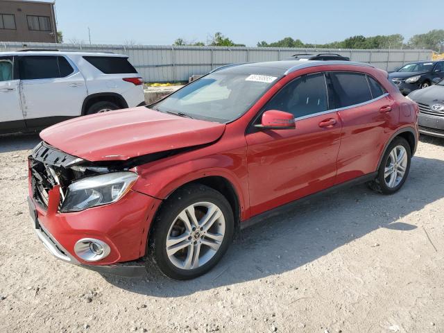  MERCEDES-BENZ GLA-CLASS 2018 Красный