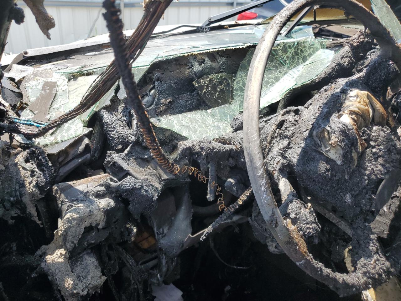 2012 Chevrolet Suburban K1500 Lt VIN: 1GNSKJE79CR107702 Lot: 67795355