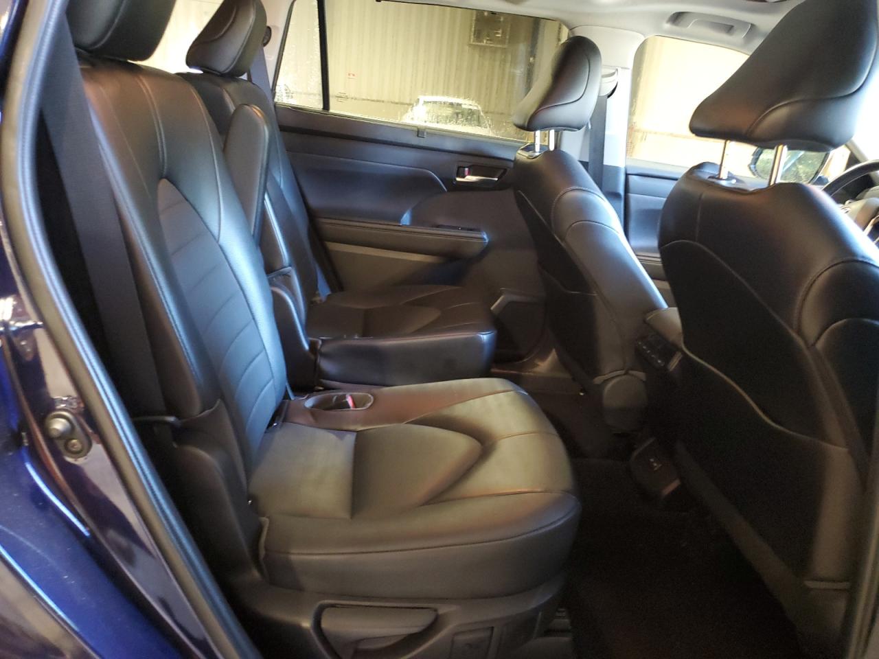 2022 Toyota Highlander Xle VIN: 5TDHZRBH6NS566605 Lot: 70768435