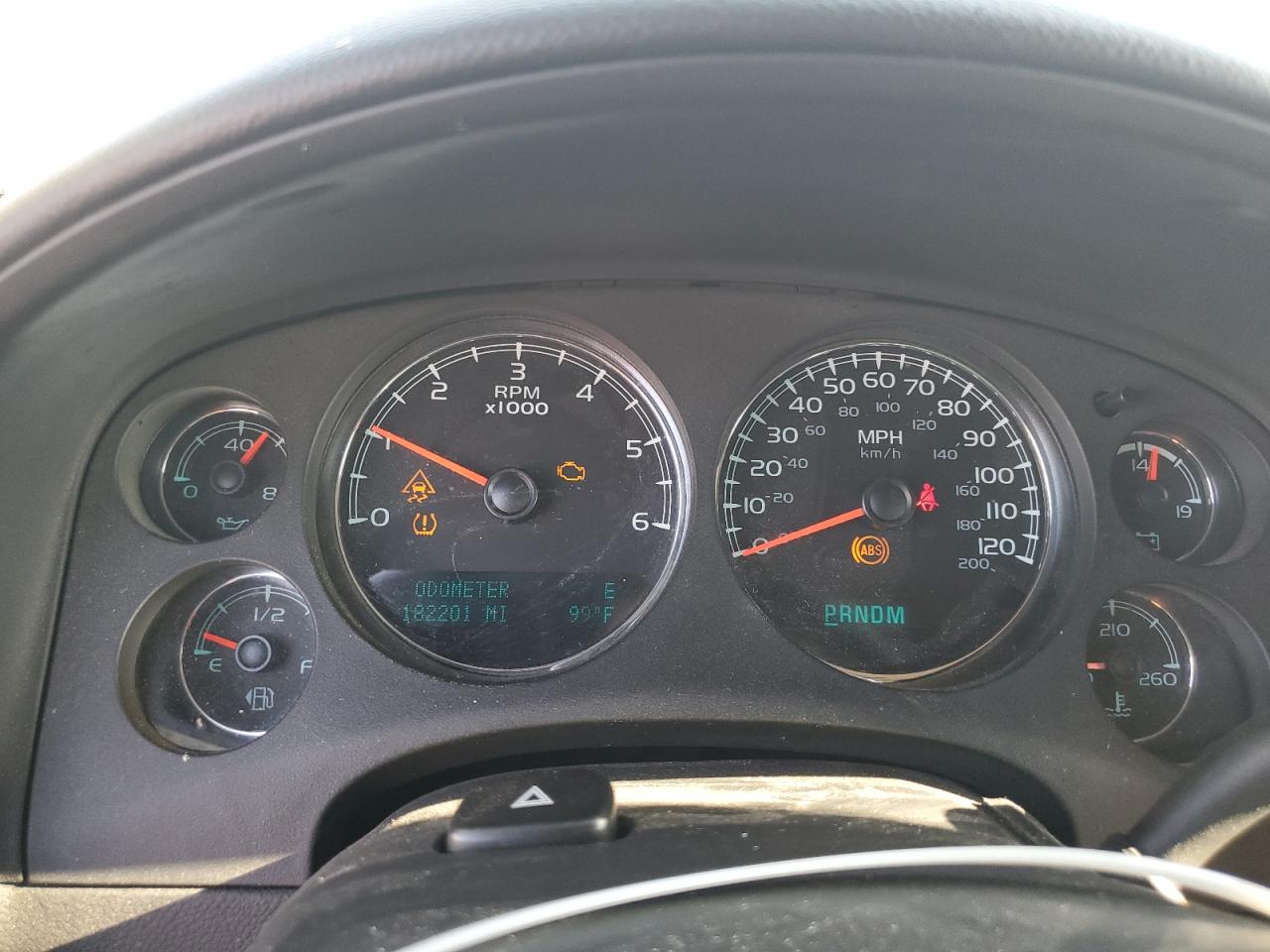 2011 Chevrolet Suburban K1500 Lt VIN: 1GNSKJE3XBR385634 Lot: 80205155