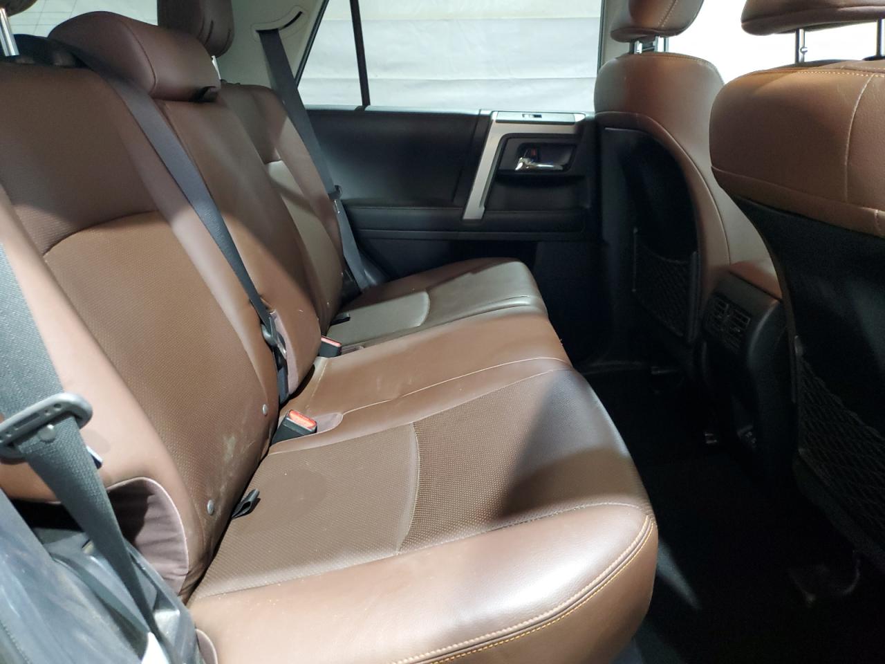 2020 Toyota 4Runner Sr5/Sr5 Premium VIN: JTEBU5JR1L5832893 Lot: 70530625