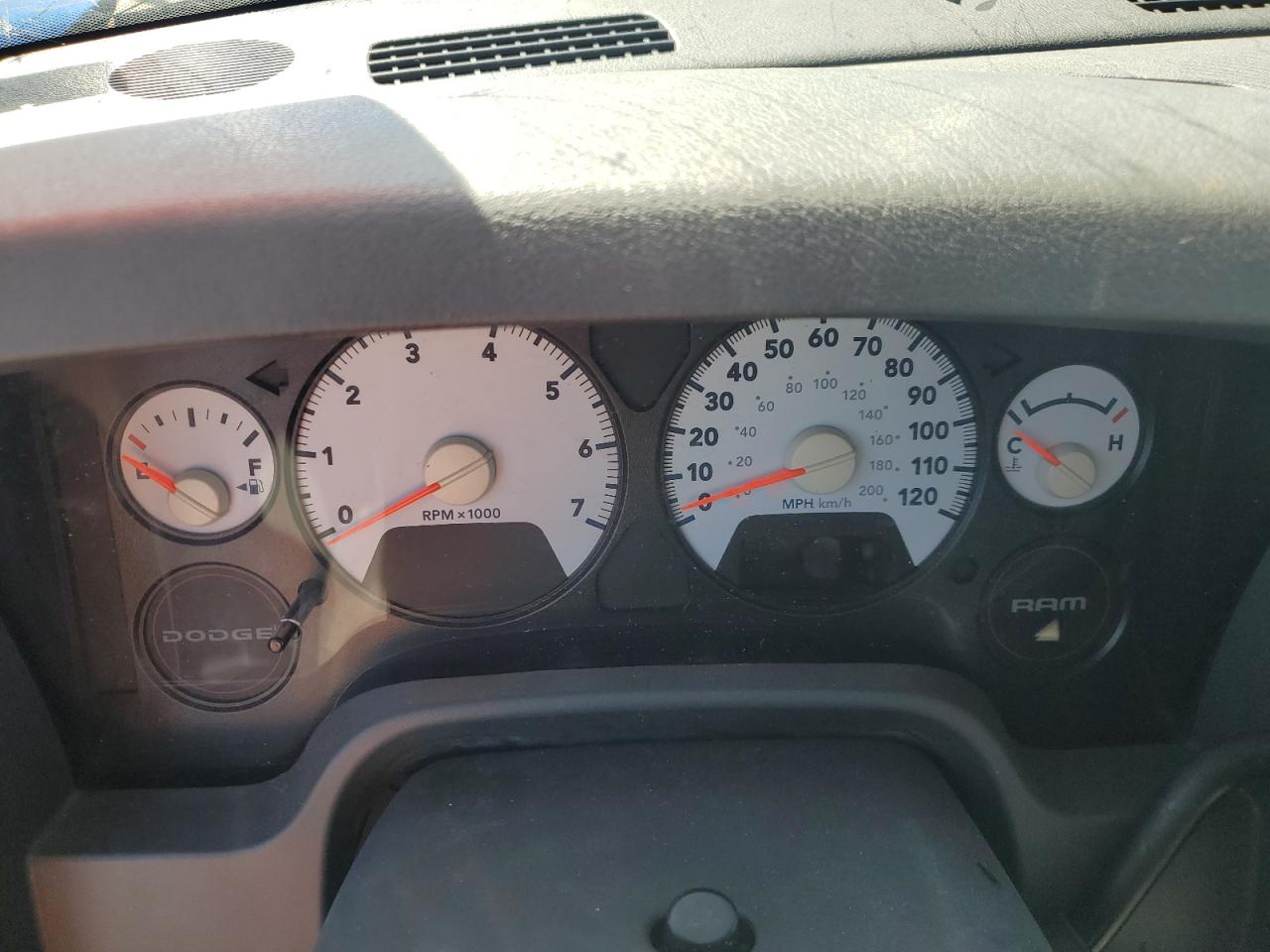 2007 Dodge Ram 1500 St VIN: 1D7HA16K37J642320 Lot: 70636975