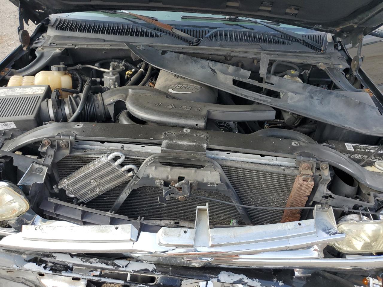 2004 Chevrolet Suburban K1500 VIN: 1GNFK16Z94J262848 Lot: 67368375