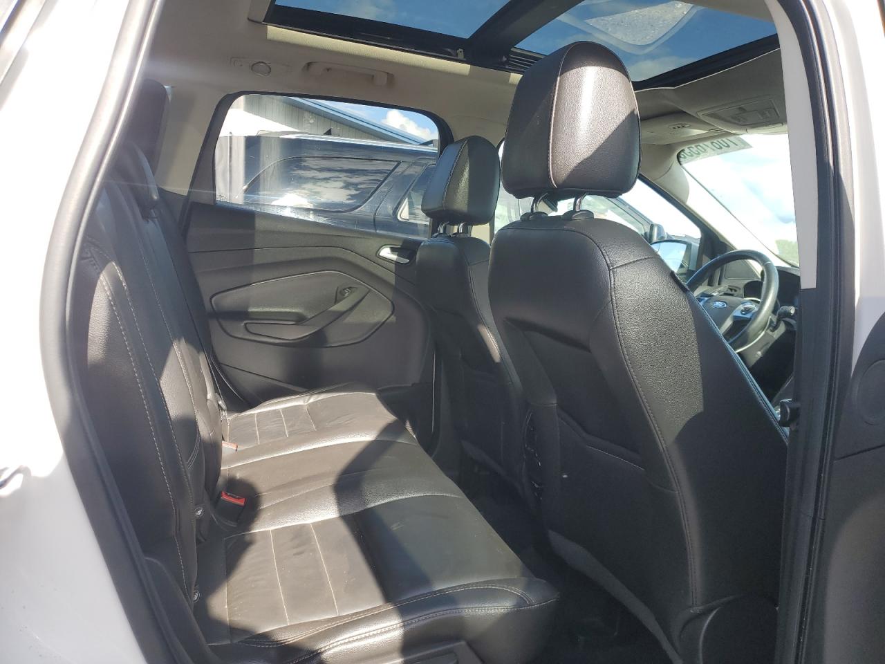 2016 Ford Escape Titanium VIN: 1FMCU9JX2GUB02206 Lot: 70876535