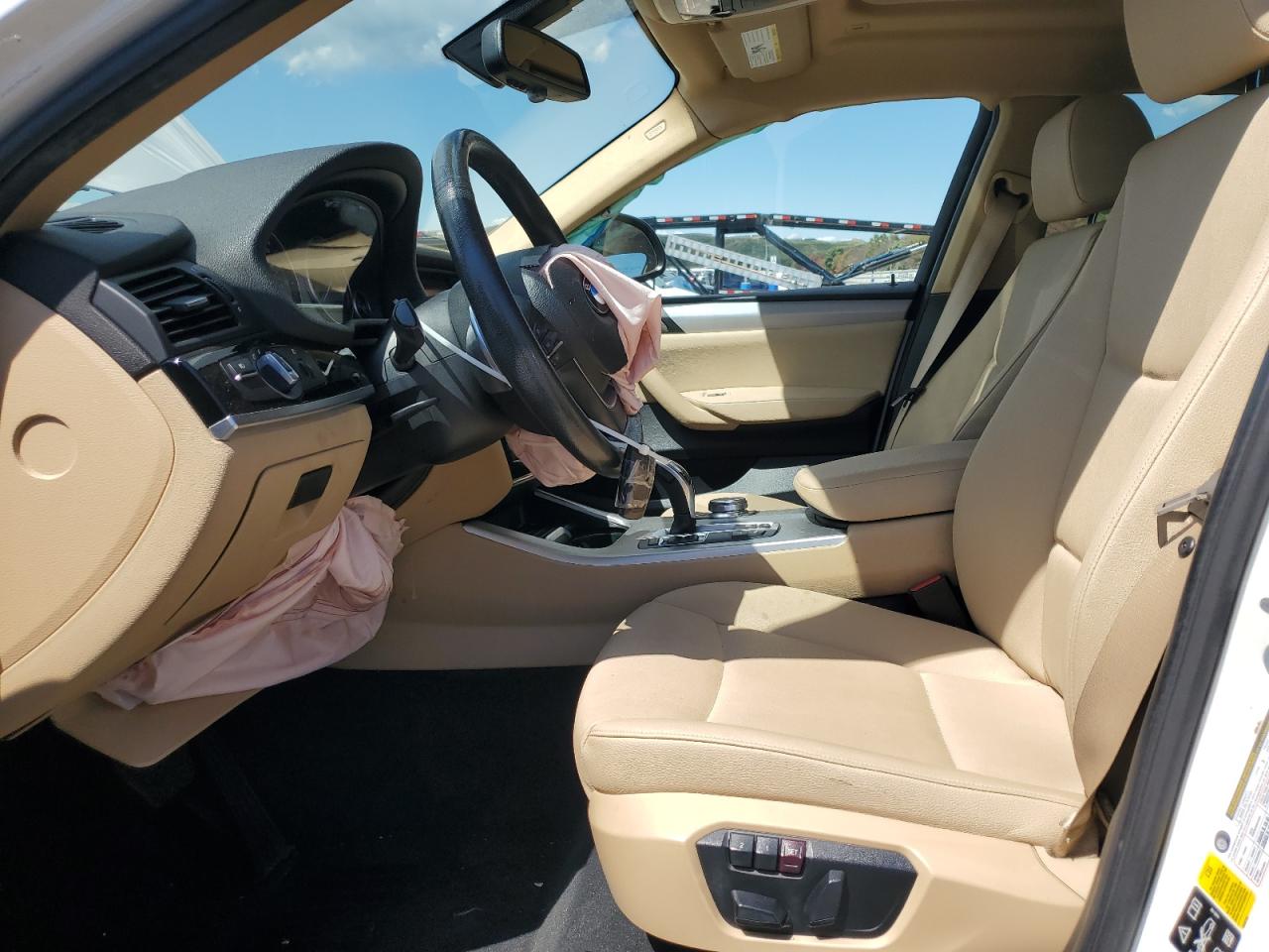 Фото: 5UXXW3C34H0T80135