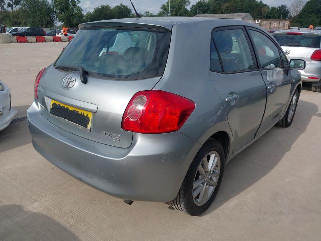 2009 TOYOTA AURIS TR S