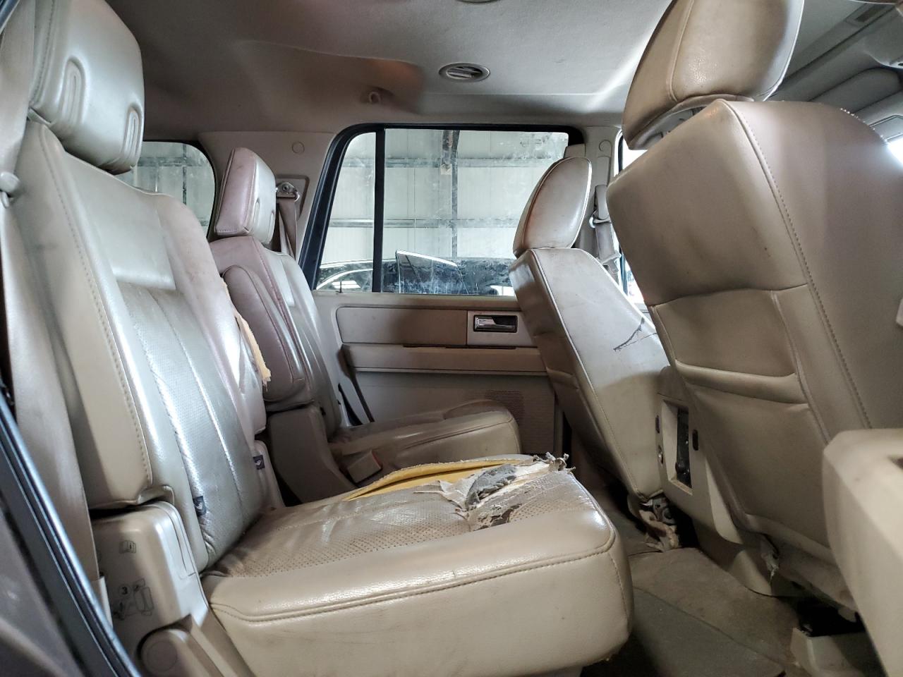 2010 Ford Expedition Limited VIN: 1FMJU2A50AEB64721 Lot: 68180795