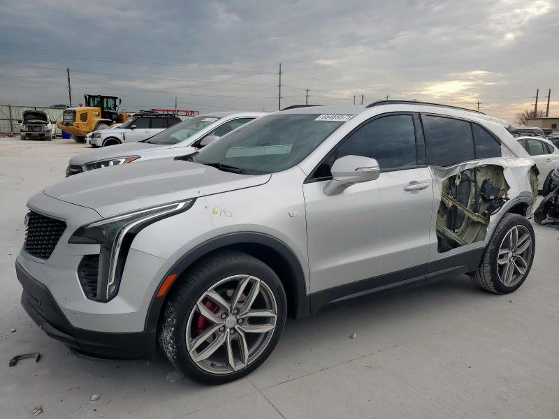  CADILLAC XT4 2021 Серебристый