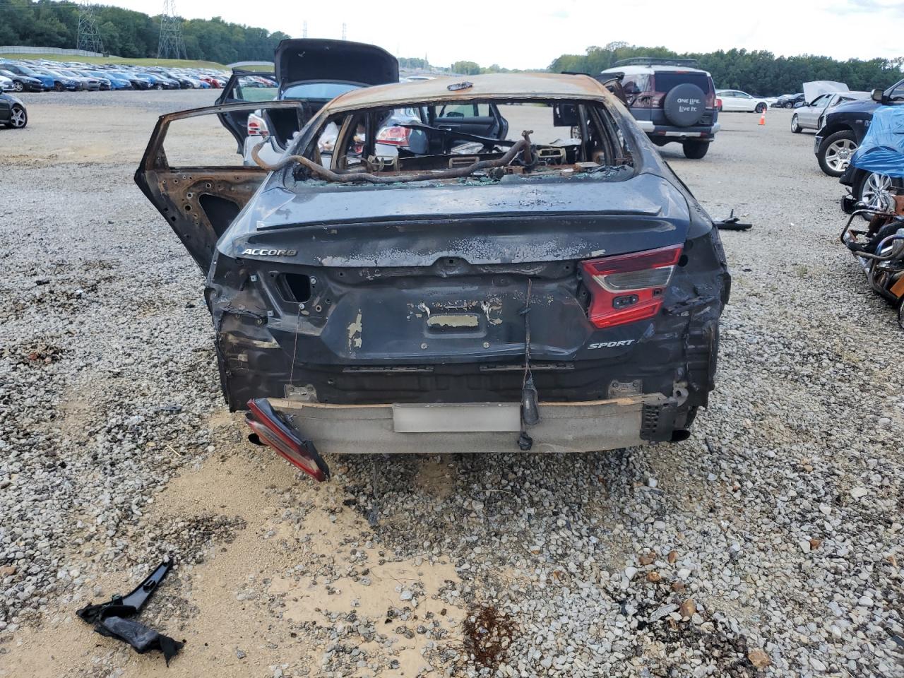 2022 Honda Accord Sport VIN: 1HGCV1F38NA012390 Lot: 68500895