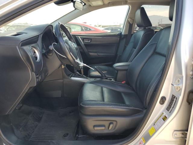  TOYOTA COROLLA 2018 Серебристый