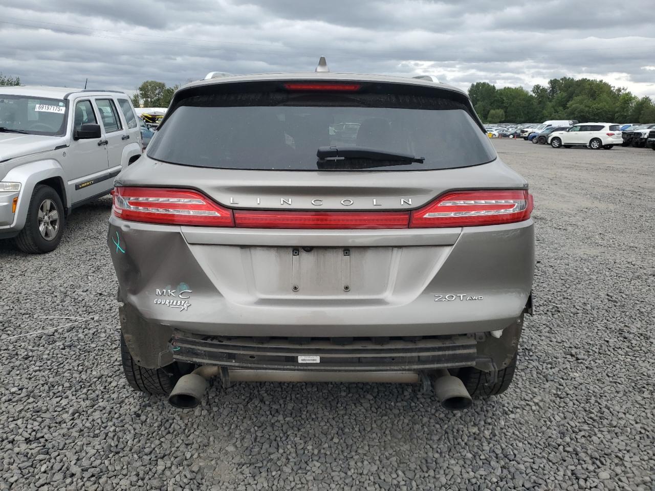 2017 Lincoln Mkc Premiere VIN: 5LMCJ1D98HUL16381 Lot: 68921005