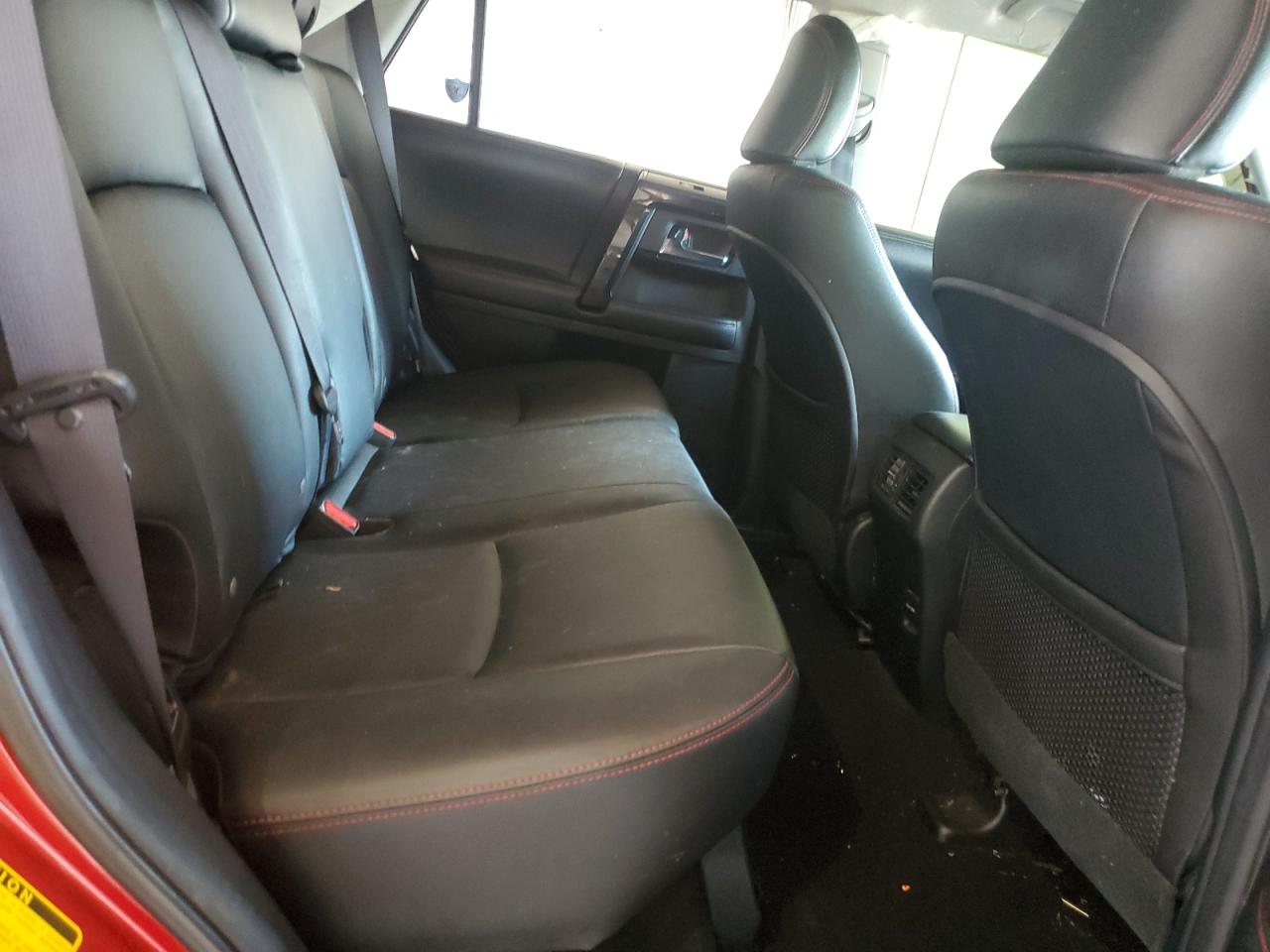 2015 Toyota 4Runner Sr5/Sr5 Premium VIN: JTEBU5JR5F5244886 Lot: 70480055