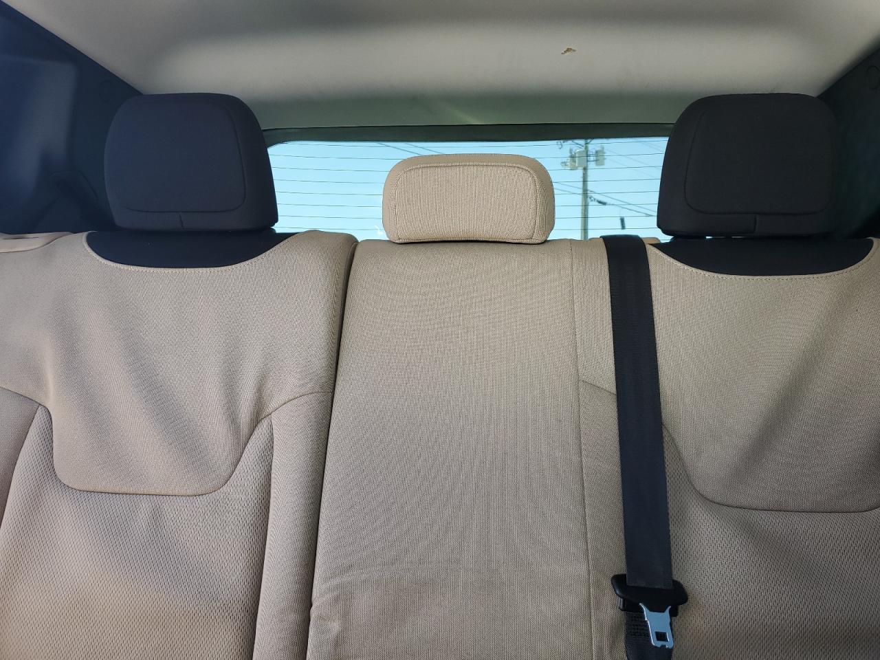 2017 Jeep Renegade Sport VIN: ZACCJAAB7HPE62352 Lot: 70388455