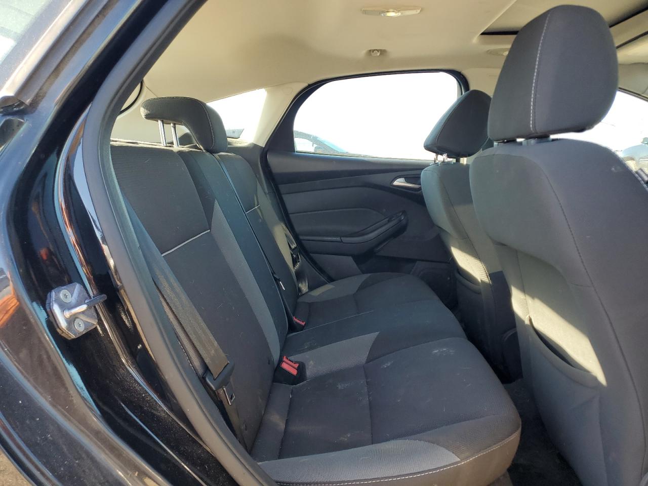 2013 Ford Focus Se VIN: 1FADP3K24DL170417 Lot: 69630525